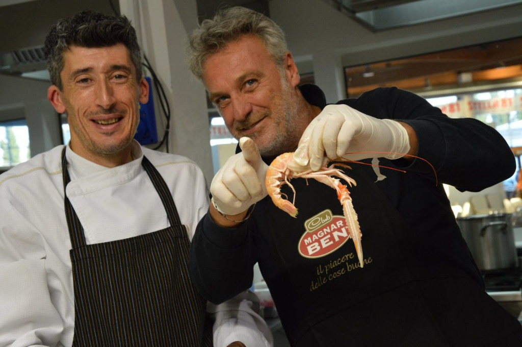 Maurizio Potocnik ripreso con lo chef Stefano Basello durante una trasmissione