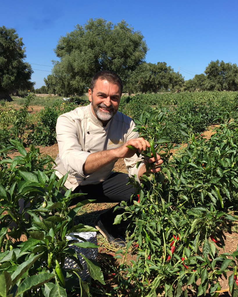 Lo Chef del ristorante Masseria Le Carrube